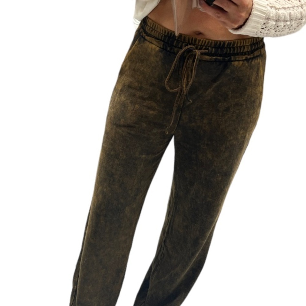 French Terry mineral washed drawstring raw edge hem pants, brown